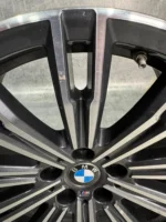 GENUINE BMW 18” 790M ALLOY WHEELS – G20 / G21 / G22 3 & 4 SERIES – ORIGINAL PAINT - Image 4
