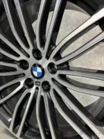 GENUINE BMW 19” 664M ALLOY WHEELS – G30 / G31 5 SERIES – ORBIT GREY - Image 3