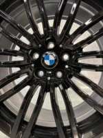 GENUINE BMW 19” 664M ALLOY WHEELS – G30 G31 5 SERIES – GLOSS BLACK – 7856925 - Image 9